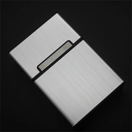 Магнитный держатель для визиток Элегантный дизайн Чехол для ID-карты Коробка для визиток Коробка для хранения серебряный