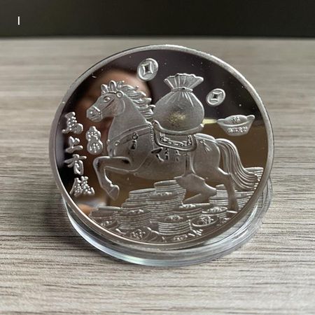 Монета Украшение 2026 Зодиак Лошадь Цветная Памятная Медаль Год Лошади День Рождения Маленький Подарок Металлические Изделия