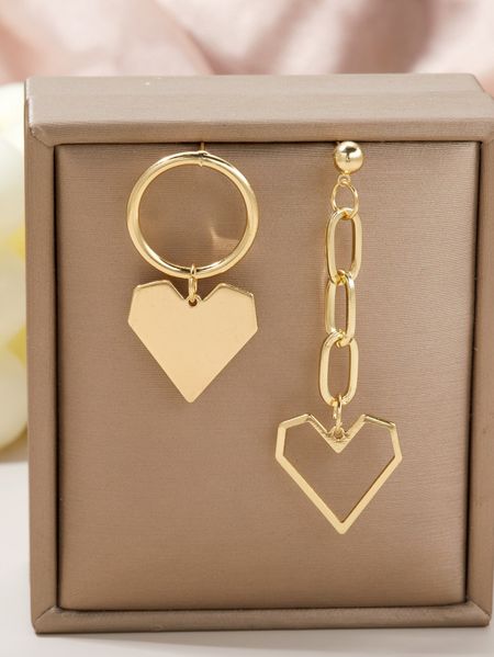 Сердечные Асимметричные Серьги KTJ золотой