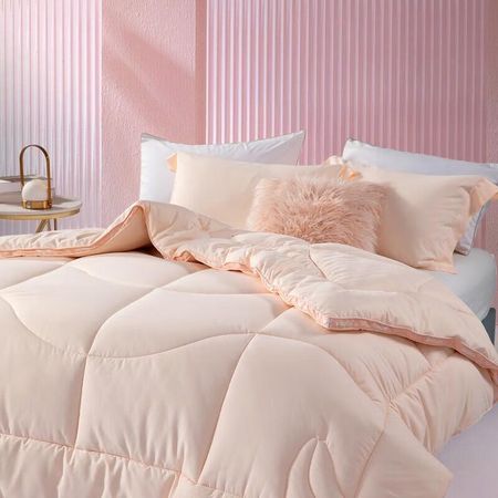 Mercury Home Textiles Quilt
