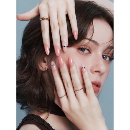 Muzmak Reusable Nail Tips Purity  Almond NONE