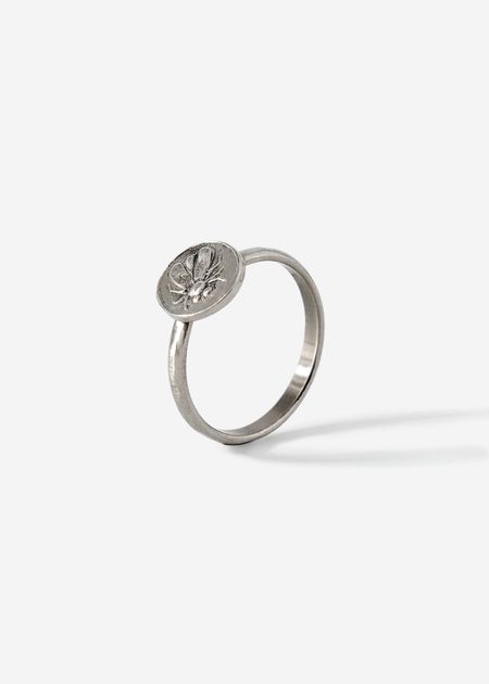Кольца Grani Jewelry Серебристое кольцо Муха