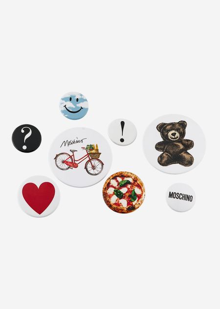 Броши Moschino Набор из 8 значков Moschino