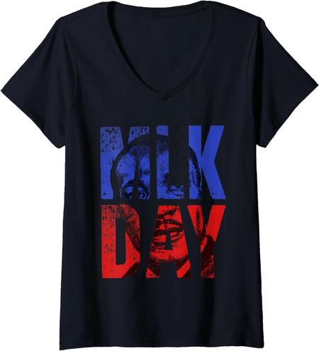 Happy Hanukkah Happy Kwanzaa Happy Holidays Ladies  Crewneck T-Shirt 4XL